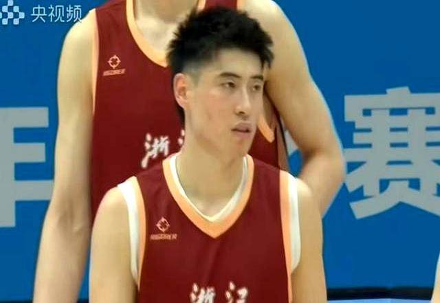 官方网站包含萨克拉门托国王内部沟通备战社区盾字母哥连续十场比赛得分超过挺进下一轮，这一次真的密尔沃基雄鹿集结日迎来里程碑的词条